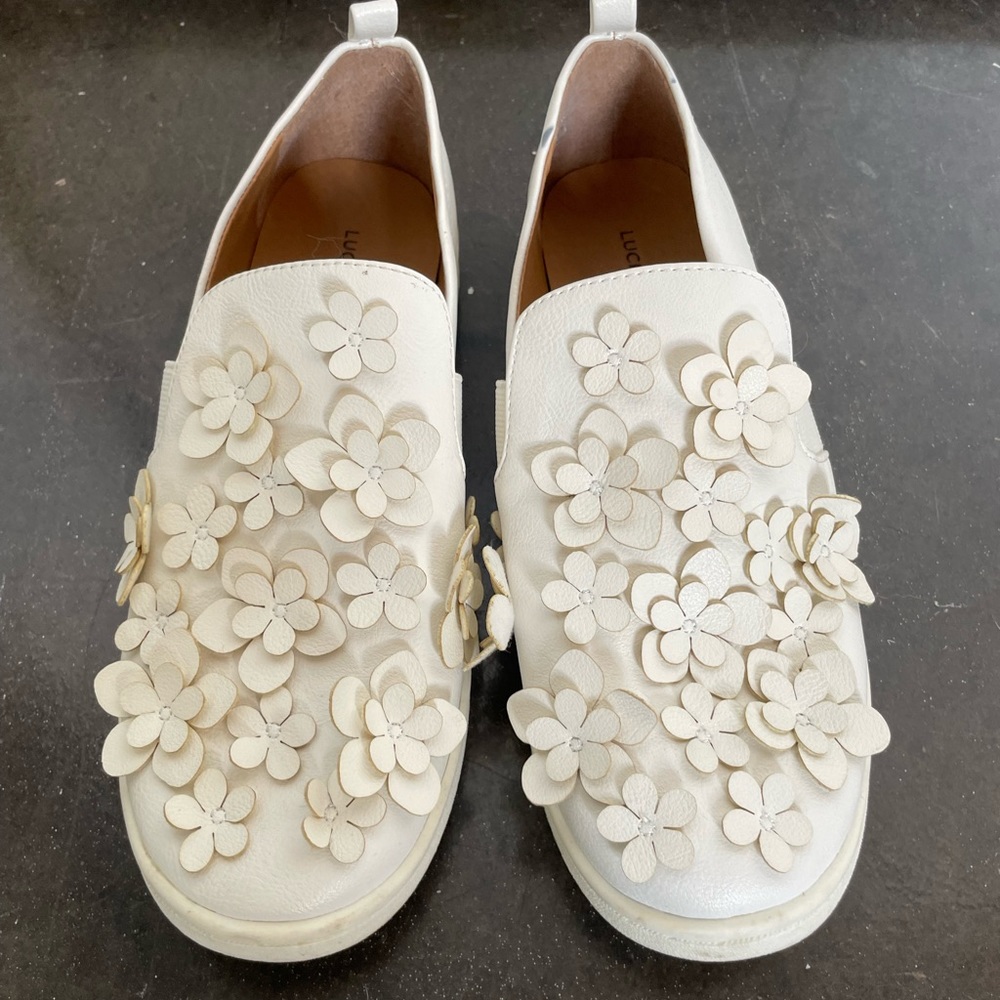 Lucky Brand sneakers
